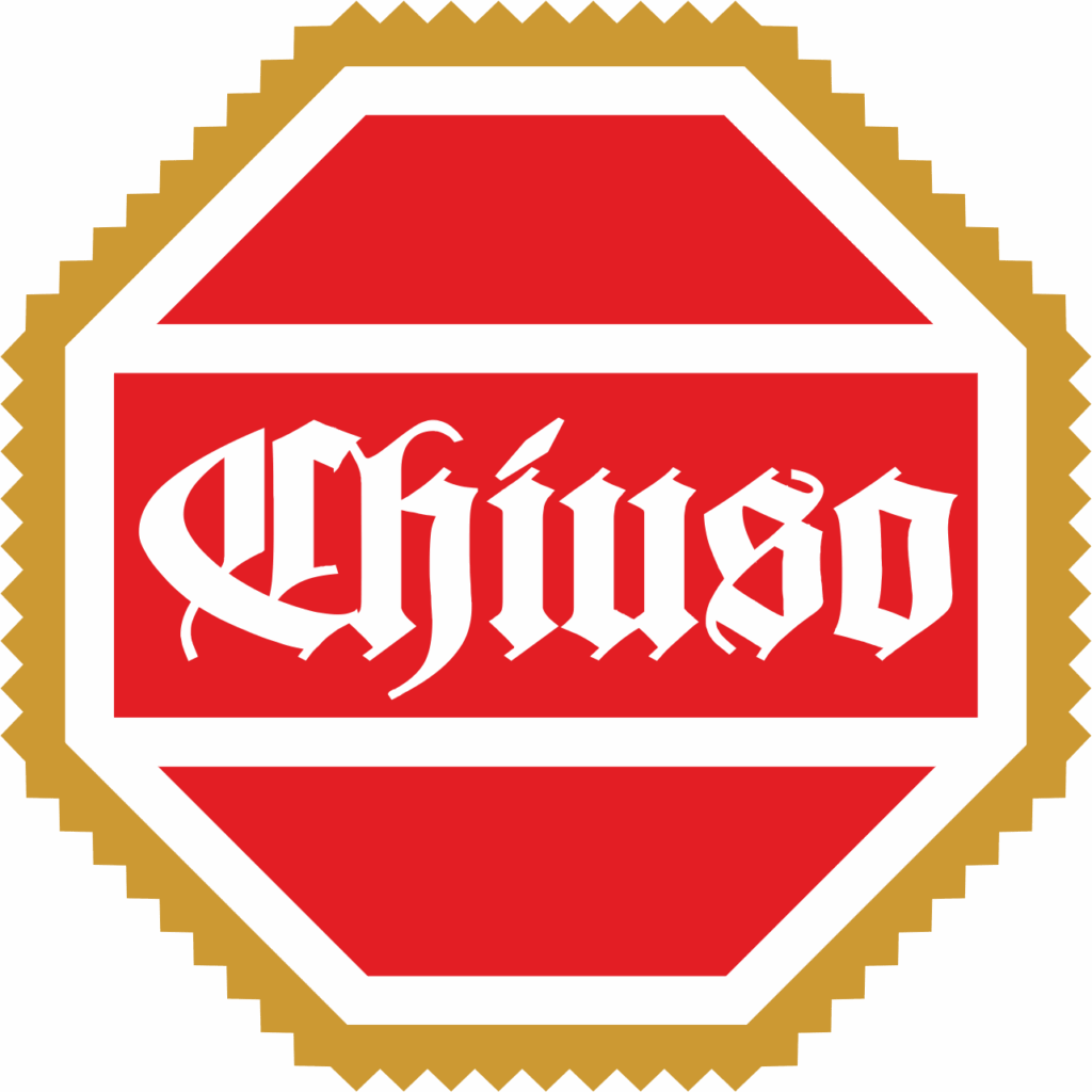 In der Vitrine von Arthur Andreas Bühl, Arthurmeister sind Schlösser, Padlocks, von ABUS, BKS, CES, DOM, EVVA, Assa Abloy, Z Ikon, Kaba, Keso, ASSA, Winkhaus, Wilka, Trelock, Schmelting, Bode Panzer, Ancor Las, Drumm Geminy, Xylock, SEA, Medeco, Mul-T-Lock, Cut away, ABUS Granit, Pfaffenhain, E*S, ESS, Nemef, BAB, Babelsberg, Stasi, Diskus, WMF, Tesa, Vachette, Cisa, Wally, Rielda, Mottura, Viro, FAI, GeGe, Fichet, Bode Panzer, Tresor, Bramah, Protector, Braun`s Patent, Walomatus, Arolds, Combination Lock, Yale, Master, American Lock, Tubular, China, Indien, Aligarh, Nepal, Thailand, Zahlenschlösser, Himmelsschlüssel und noch vieles mehr, vorhanden. Alle Schliesszylinder sind Übungsmaterial für das Lockpicking. Schlagschlüssel sind auch dabei.
